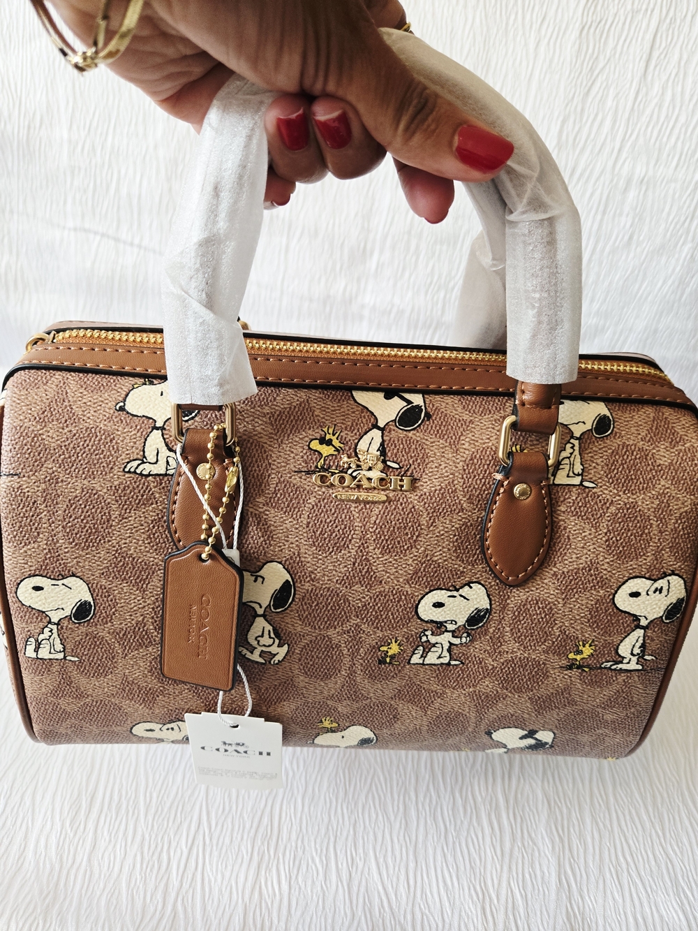 Coach Rowan Satchel Tote Bag Signature Canvas Snoopy - Picture 3 of 4